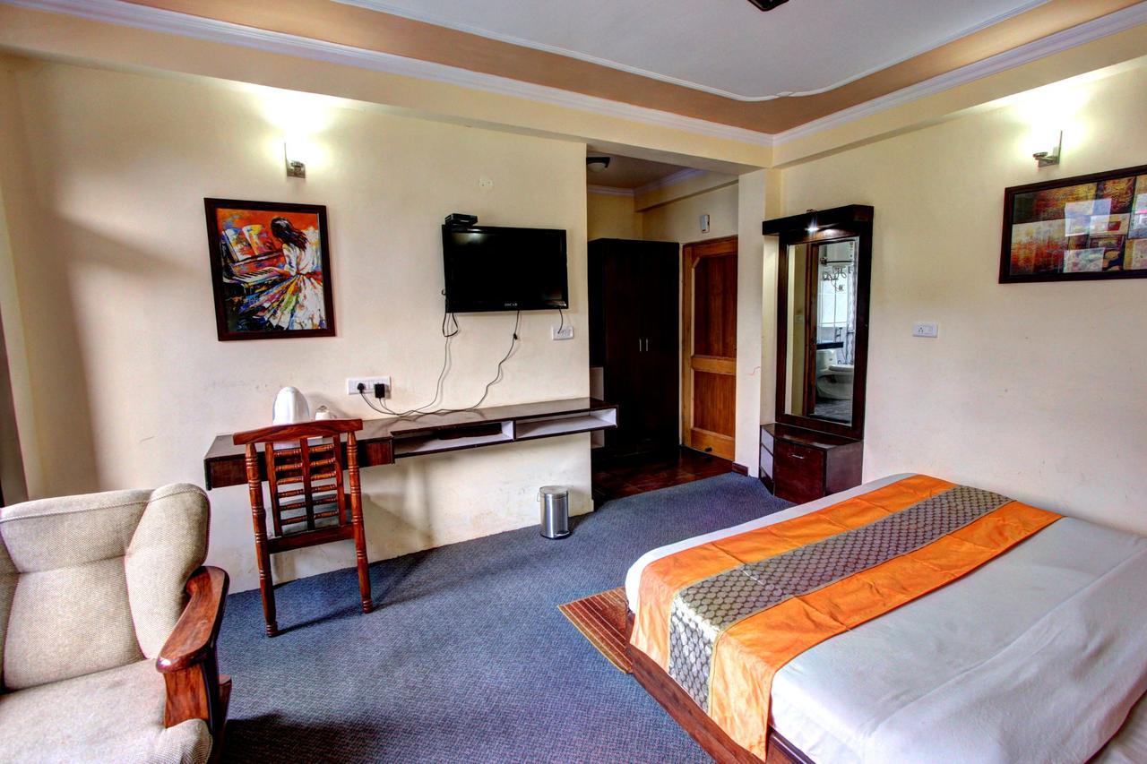 Oyo 6289 Paradise Hotel 3*